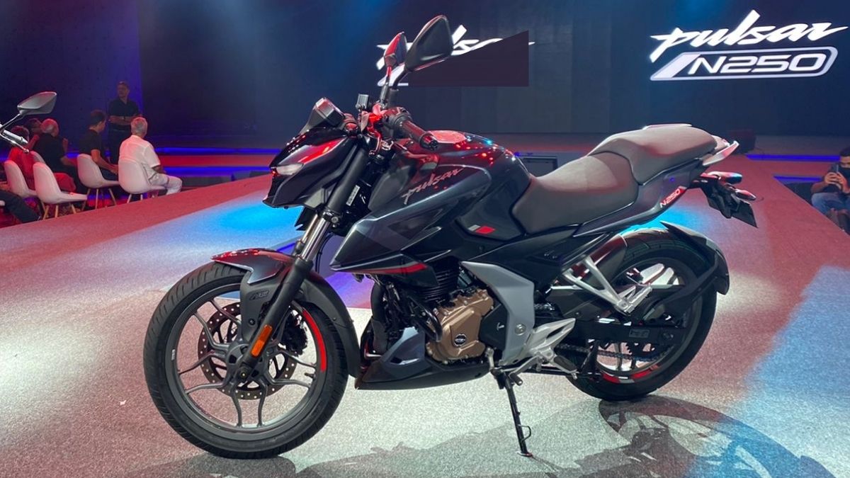 Bajaj Pulsar N250 Price in India, Launch, Engine, Features, and