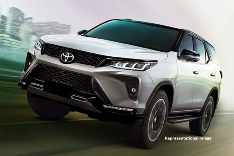 2023 Toyota Fortuner Coming; New Platform, New Engine