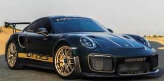 Porsche 911 GT2 RS Tuned To Nearly 1,000 HP By Manhart