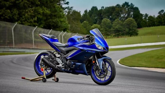 Yamaha R3 Launched In India